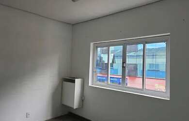 Imagem: O depósito possui 13m² de Área e está localizado em Centro