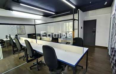 Imagem: O depósito possui 2 Vagas na garagem e 75m² de Área e está