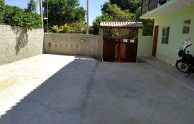 Imagem: A casa possui 1 Dormitório, 1 Banheiro, 40m² de Área e está