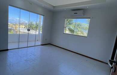 Imagem 1: Casa individual com 4/4 e piscina na Praia do Flamengo/ Marisol