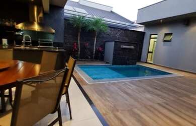 Imagem: A casa em condomínio possui 3 Dormitórios, 5 Banheiros, 4