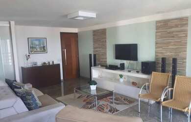 Imagem: A casa possui 3 Dormitórios, 1 Banheiro, 90m² de Área e