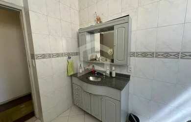 Imagem: A casa possui 3 Dormitórios, 3 Banheiros, 1 Vaga na garagem