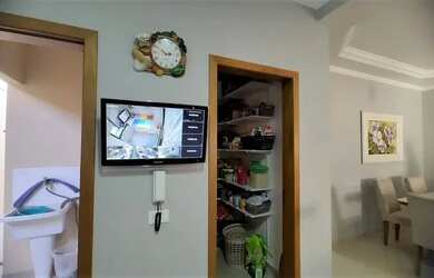 Imagem 7: LINDA CASA TÉRREA - VILLA BRANCA - 3 Dormitórios - 1 Suíte - 162m²...