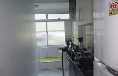 Imagem: O apartamento possui 1 Dormitório, 1 Banheiro, 1 Vaga na garagem