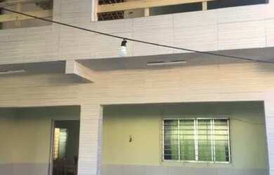 Imagem: A casa possui 3 Dormitórios, 4 Vagas na garagem e está localizado