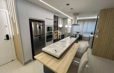 Imagem: O apartamento possui 3 Dormitórios, 4 Banheiros, 2 Vagas na