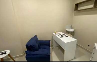 Imagem: O depósito possui 1 Vaga na garagem, 20m² de Área e está