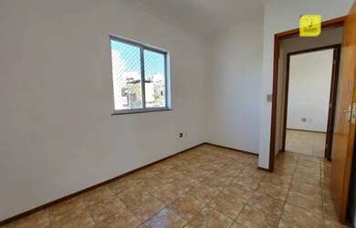 Imagem: O apartamento na cobertura possui 2 Dormitórios, 1 Banheiro