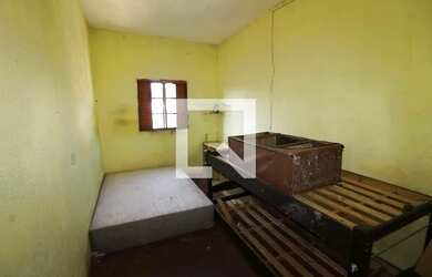 Imagem: A casa possui 2 Dormitórios, 1 Banheiro, 100m² de Área e