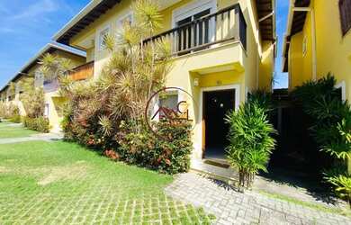 Imagem: A casa em condomínio possui 3 Dormitórios, 3 Banheiros, 2