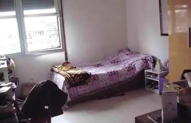 Imagem: O apartamento possui 3 Dormitórios, 1 Banheiro, 1 Vaga na garagem