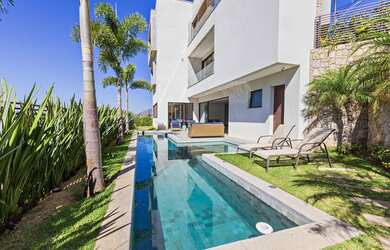 Imagem: A casa em condomínio possui 4 Dormitórios, 5 Banheiros, 4