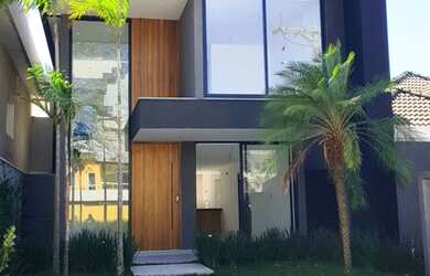 Imagem: A casa em condomínio possui 4 Dormitórios, 5 Banheiros, 2