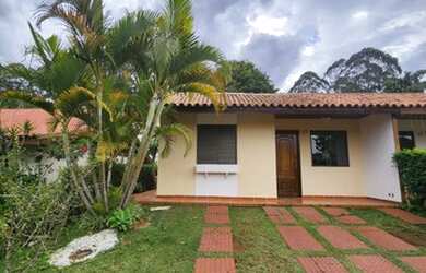 Imagem: A casa em condomínio possui 4 Dormitórios, 3 Banheiros, 3