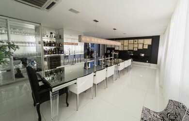 Imagem 6: CASA DE ALTO PADRÃO (porteira fechada