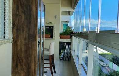 Imagem: O apartamento possui 3 Dormitórios, 2 Banheiros, 1 Vaga na