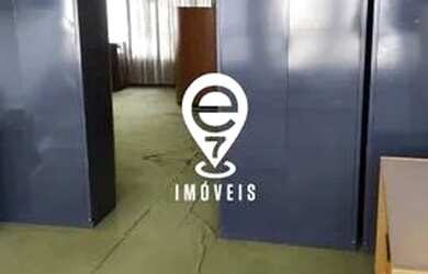 Imagem: O depósito possui 1 Vaga na garagem, 70m² de Área e está