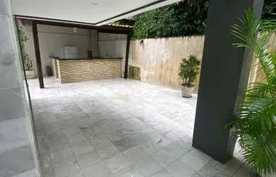 Imagem: O apartamento possui 1 Dormitório, 2 Banheiros, 1 Vaga na garagem