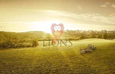 Imagem: O terreno possui 290m² de Área, Imóvel novo e está localizado