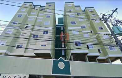 Imagem: O apartamento possui 2 Dormitórios, 1 Banheiro, 1 Vaga na garagem