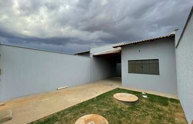 Imagem 11: LINDA CASA DE 2/4 COM SUITE AO LADO DO JARDIM ALTO PARAÍSO