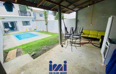 Imagem 14: Sobrado com piscina em Matinhosa venda