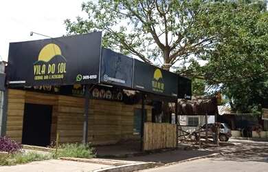 Imagem: A casa em condomínio possui 5 Dormitórios, 5 Banheiros, 4