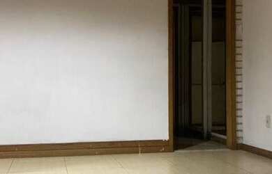 Imagem: O depósito possui 27m² de Área e está localizado em Várzea