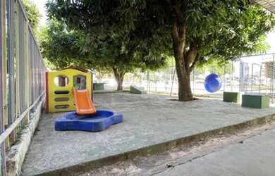 Imagem: O apartamento possui 3 Dormitórios, 1 Banheiro, 1 Vaga na garagem