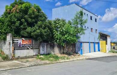 Imagem: O terreno possui 330m² de Área e está localizado em Parque