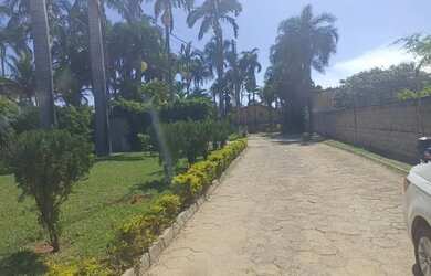 Imagem: A casa em condomínio possui 1 Dormitório, 1 Banheiro, 300m²