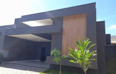 Imagem: A casa em condomínio possui 3 Dormitórios, 4 Banheiros, 4