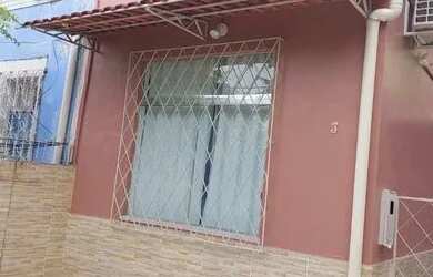 Imagem: Alugo Linda Casa no Centro com 3 quartos e garagem