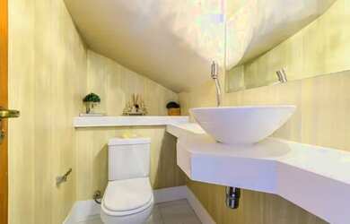 Imagem 7: Casa em Condomínio á Venda por R$ 880.000,00 228m - Bairro Santa Tereza...