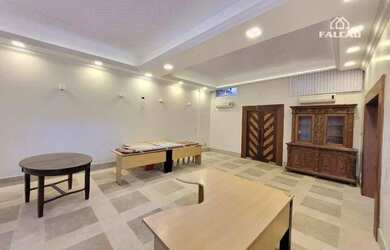 Imagem: O depósito possui 2 Vagas na garagem, 110m² de Área e está