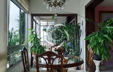 Imagem: O apartamento possui 3 Dormitórios, 4 Banheiros, 266m² de