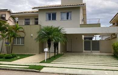 Imagem: A casa em condomínio possui 4 Dormitórios, 5 Banheiros, 5