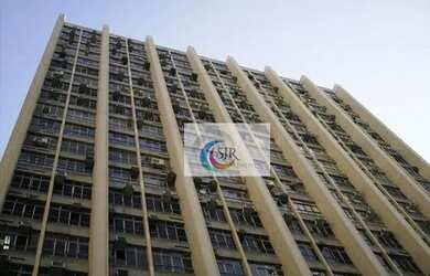 Imagem: O depósito possui 5 Vagas na garagem, 600m² de Área e está