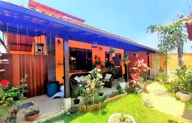 Imagem: A casa em condomínio possui 4 Dormitórios, 4 Banheiros, 2