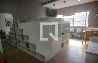 Imagem: O apartamento possui 1 Dormitório, 1 Banheiro, 32m² de Área