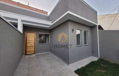 Imagem: A casa possui 2 Dormitórios, 1 Banheiro, 1 Vaga na garagem