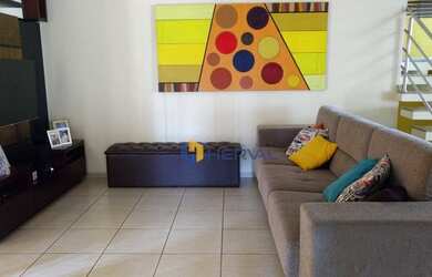 Imagem: A casa em condomínio possui 3 Dormitórios, 4 Banheiros, 2