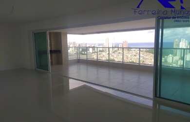 Imagem 10: Quatro Suites na Graça. Piscina, Varanda, 261m² de Áreae4 Vagas na...