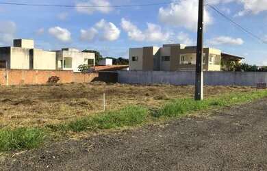 Imagem: O terreno possui 360m² de Área e está localizado em Jardim