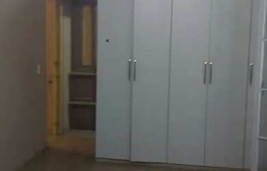 Imagem 4: Sobtado. 300m² de Área, 2 Vagas na garageme4 Dormitórios