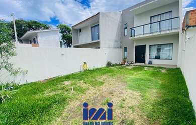 Imagem 16: Sobrado com piscina em Matinhosa venda