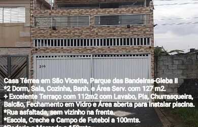 Imagem: A casa possui 2 Dormitórios, 1 Banheiro, 4 Vagas na garagem