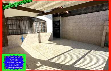 Imagem: A casa possui 3 Dormitórios, 2 Banheiros, 2 Vagas na garagem