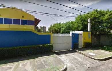 Imagem: A casa em condomínio para alugar possui 2 Dormitórios, 2 Banheiros